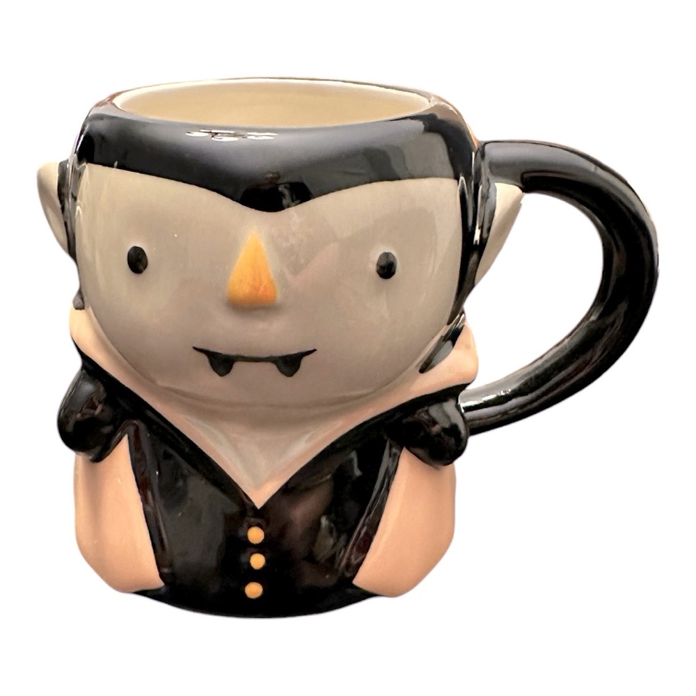 NWT Hyde & EEK! Boutique Halloween Stoneware Figural Vampire Mug 15oz NEW 2024